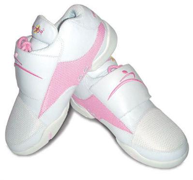 SuperMaxx Womens Sparring Shoes *CLOSEOUT*